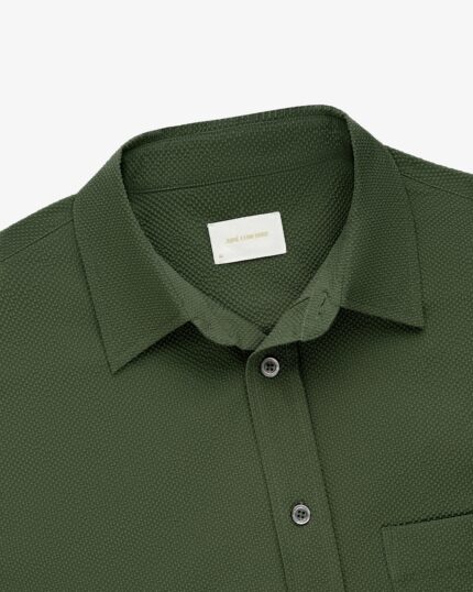 Short-Sleeve Seersucker Shirt
